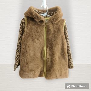 Lily & Dan Leopard Print Long Sleeve and Faux Fur Brown Sleeveless Vest, Size 4T
